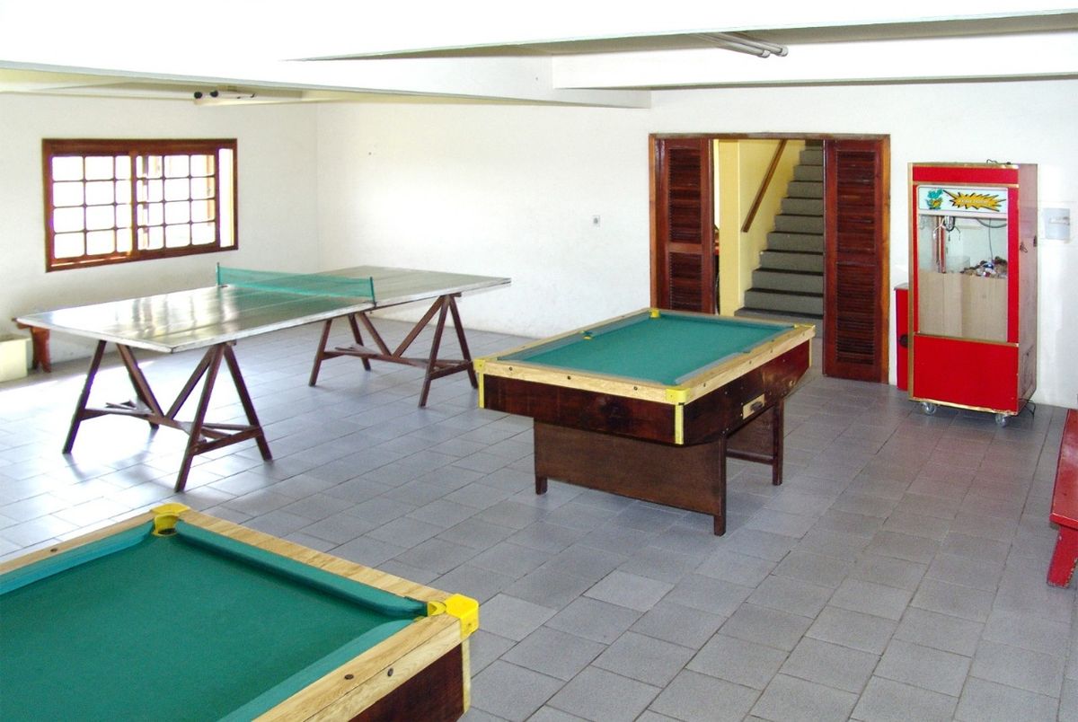 Sala de jogos da Colônia de Férias Cassino