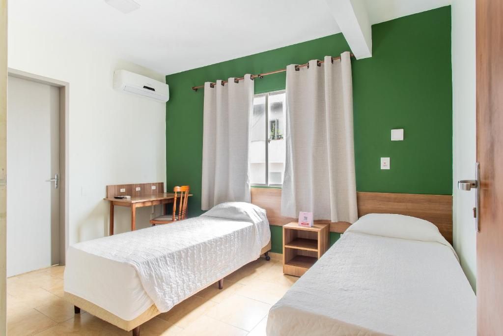 Quarto do Hotel Dom Rafael Express