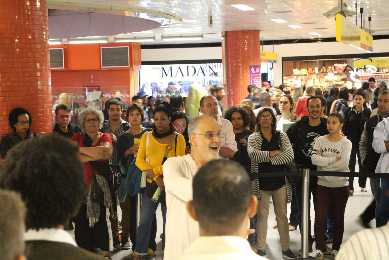 Coral faz sucesso na Estação da Luz