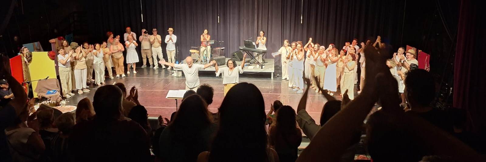 Coral Associação Sabesp no espetáculo “Nosso Canto” - Reminiscências