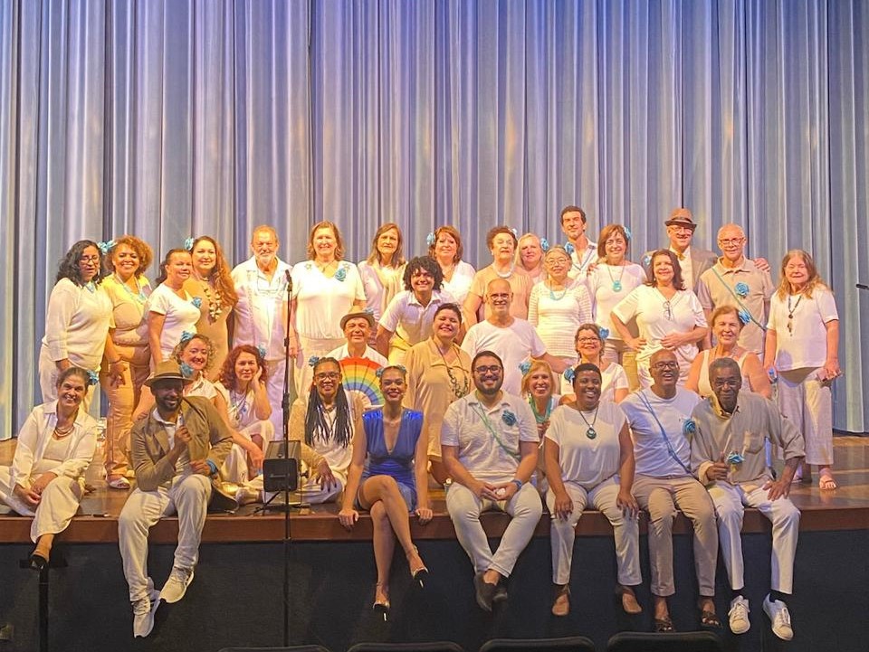 Mais “Cantando Elis”, em Caraguatatuba