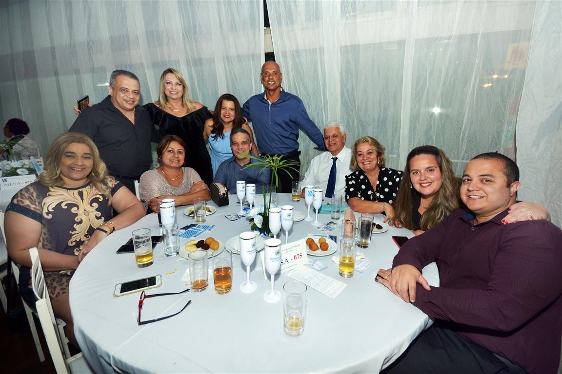 Associação Sabesp comemorou seu aniversário com um Grande Baile