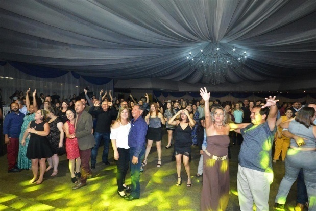 Associação Sabesp brindou seus 46 anos com um Grande Baile