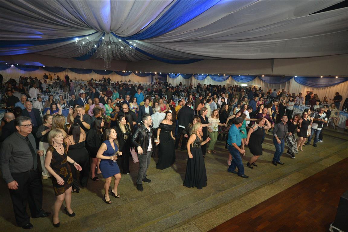 O Grande Baile de 50 Anos no Jubileu de Ouro da Associação Sabesp