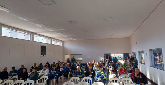 Primeiro Dia da SIPAT/ Sabesp com ações e brindes da Associação